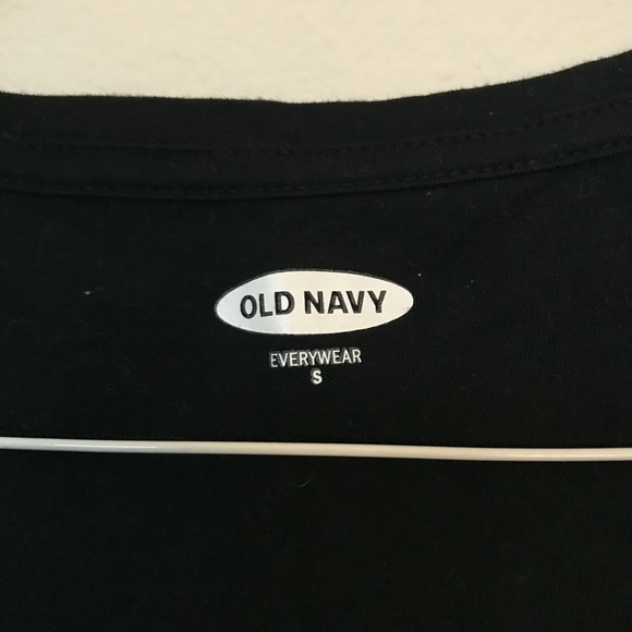 Old Navy Black V-Neck T-Shirt - Picture 2 of 2